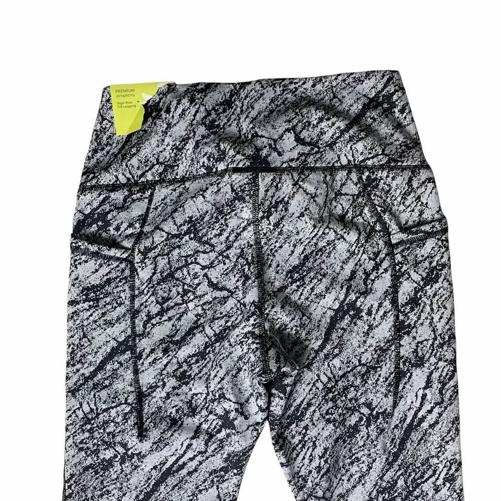 All in‎ Motion Black and White High Rise 7/8 Leggings XS Extra Small